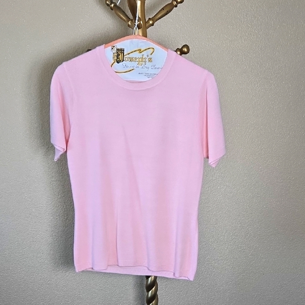 Pink Sweater top 🩷